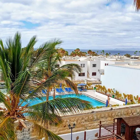 Aguazul - A Pie De Piscina Y Vistas Al Mar Apartment Puerto del Carmen  Exterior photo